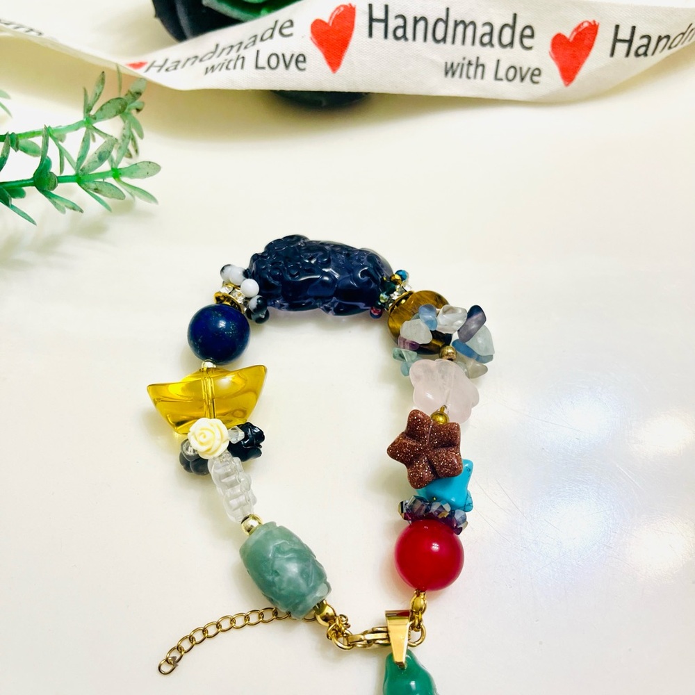 Colorful Charmed Bracelets with Pixiu.
